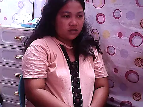 Snapshot of PinayFantasy4you chatting on April 2026 03:21:01 AM PinayFantasy4you online show from April 2026 03:21:01 AM