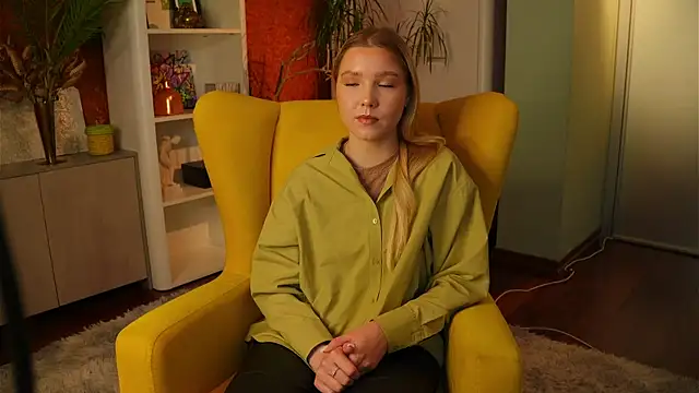 Snapshot of CoreyTajima chatting on April 2026 04:48:01 AM CoreyTajima online show from April 2026 04:48:01 AM