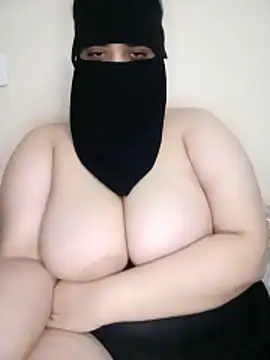 Snapshot of Meryem_sexyy chatting on June 2026 08:33:02 PM Meryem sexyy online show from June 2026 08:33:02 PM