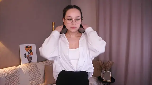 Snapshot of DaysiChristi chatting on April 2026 06:10:02 PM DaysiChristi online show from April 2026 06:10:02 PM