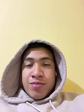 Davidqwe133 online show from April 2026 04:26:02 AM