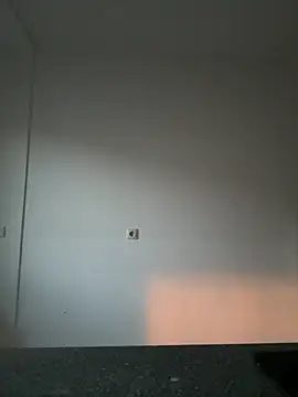 Snapshot of SchmuseBunny chatting on April 2026 06:42:01 PM SchmuseBunny online show from April 2026 06:42:01 PM