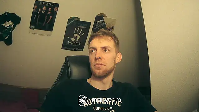 Milkyman7 online show from December 2024 09:15:01 PM