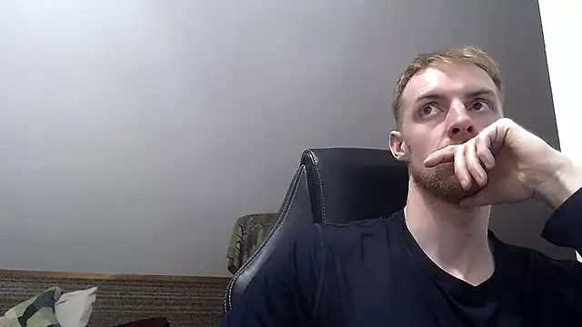 Milkyman7 online show from June 2026 07:49:02 PM