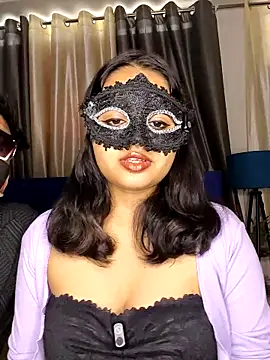 couple hot43 online show from June 2026 07:44:01 AM