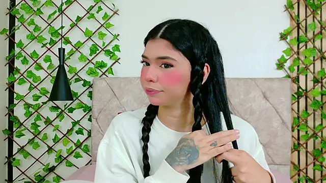 Snapshot of Nathy_Pelaez chatting on May 2026 11:18:01 AM Nathy Pelaez online show from May 2026 11:18:01 AM