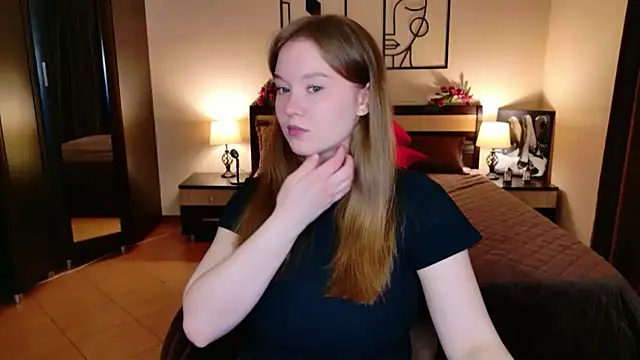 Snapshot of ValeriSunny chatting on April 2026 04:48:02 AM ValeriSunny online show from April 2026 04:48:02 AM