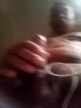 Snapshot of barateza0724 chatting on April 2026 06:25:02 PM barateza0724 online show from April 2026 06:25:02 PM