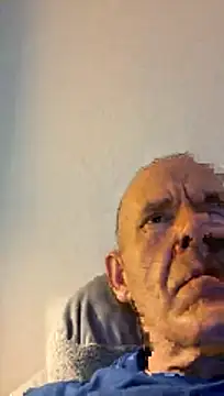 Snapshot of throbbinghood0 chatting on May 2026 05:05:02 AM throbbinghood0 online show from May 2026 05:05:02 AM