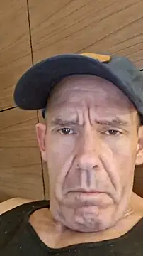 Snapshot of throbbinghood0 chatting on June 2026 12:20:01 PM throbbinghood0 online show from June 2026 12:20:01 PM