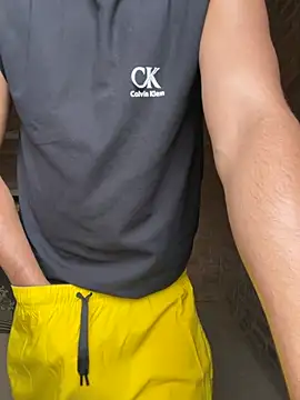 lucky 7inches online show from July 2026 12:42:01 PM