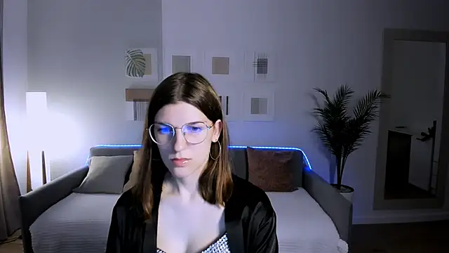 Snapshot of AnnaThorne chatting on May 2026 04:30:02 AM AnnaThorne online show from May 2026 04:30:02 AM
