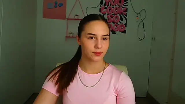 Snapshot of Kyara_ra chatting on July 2026 05:23:02 AM Kyara ra online show from July 2026 05:23:02 AM