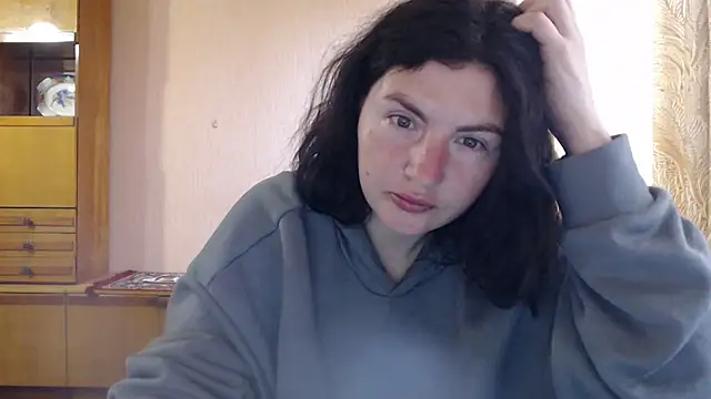 Snapshot of AlinaxJames chatting on May 2026 08:08:02 AM AlinaxJames online show from May 2026 08:08:02 AM