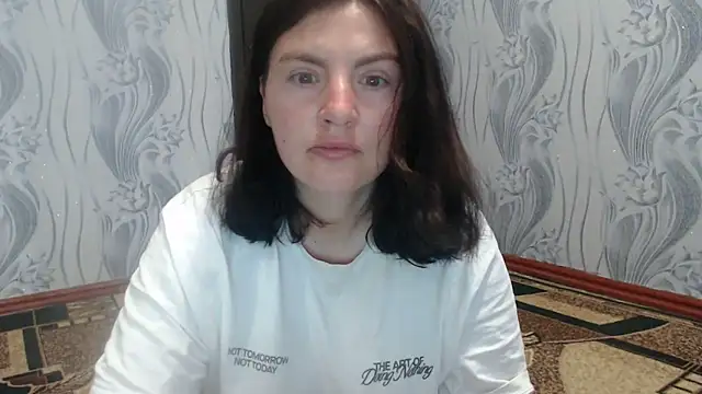 Snapshot of AlinaxJames chatting on May 2026 10:10:02 AM AlinaxJames online show from May 2026 10:10:02 AM