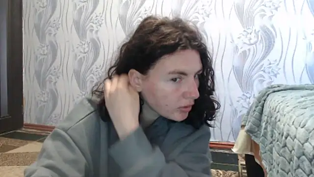 Snapshot of AlinaxJames chatting on June 2026 08:49:01 AM AlinaxJames online show from June 2026 08:49:01 AM