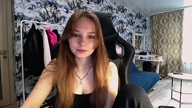 Snapshot of Princess_Mira chatting on August 2026 10:40:02 AM Princess Mira online show from August 2026 10:40:02 AM