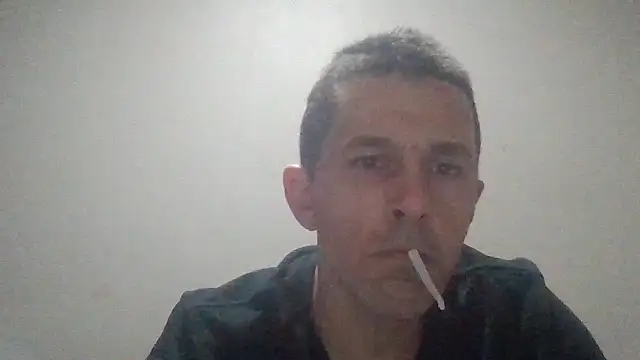 Snapshot of Inyorbox chatting on April 2026 05:44:02 PM Inyorbox online show from April 2026 05:44:02 PM