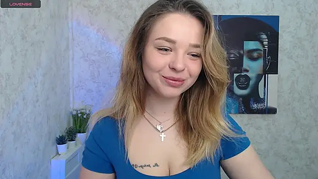 Snapshot of NicoleAura chatting on April 2026 06:18:01 AM NicoleAura online show from April 2026 06:18:01 AM