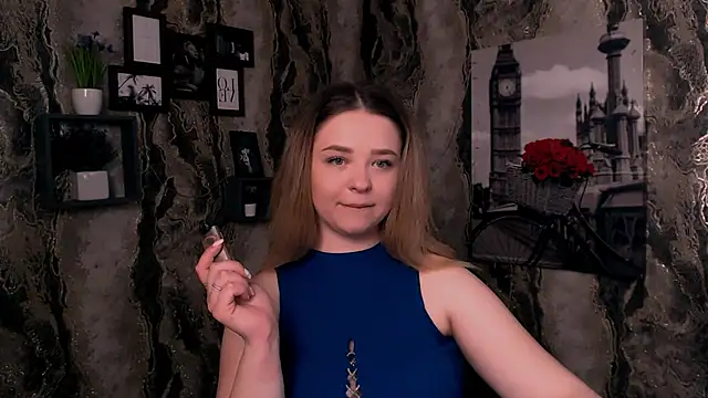 Snapshot of NicoleAura chatting on May 2026 07:47:01 AM NicoleAura online show from May 2026 07:47:01 AM