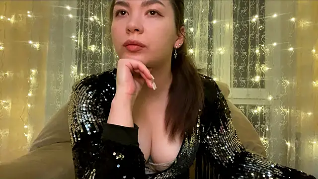 MistiPitzen online show from May 2026 10:06:01 PM