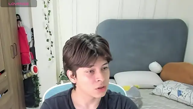 Snapshot of Felixzyn chatting on June 2026 06:56:02 PM Felixzyn online show from June 2026 06:56:02 PM