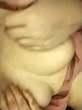 Snapshot of Cute-devya chatting on April 2026 12:02:02 AM Cute-devya online show from April 2026 12:02:02 AM