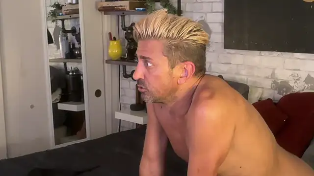 Snapshot of maxbandit chatting on September 2025 06:09:02 PM maxbandit online show from September 2025 06:09:02 PM