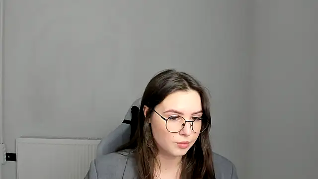 Snapshot of Regina_cute_ chatting on May 2026 11:18:01 AM Regina cute online show from May 2026 11:18:01 AM