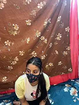 Snapshot of CuteHaseena chatting on April 2026 08:45:01 AM CuteHaseena online show from April 2026 08:45:01 AM