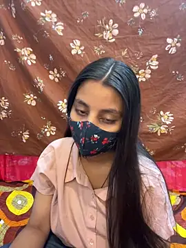 Snapshot of CuteHaseena chatting on May 2026 07:35:02 AM CuteHaseena online show from May 2026 07:35:02 AM