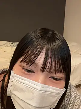 Snapshot of riri_nyaon chatting on April 2026 10:18:01 AM riri nyaon online show from April 2026 10:18:01 AM