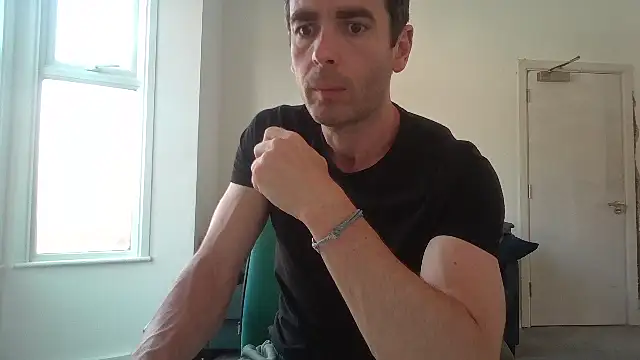 Snapshot of frenchbdmaninlondon chatting on June 2026 12:46:02 PM frenchbdmaninlondon online show from June 2026 12:46:02 PM
