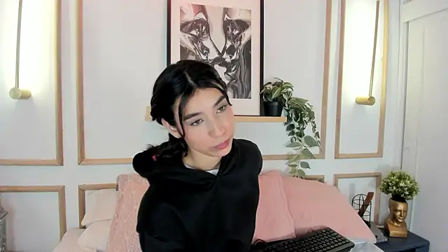 Nanami  online show from July 2026 12:03:01 PM