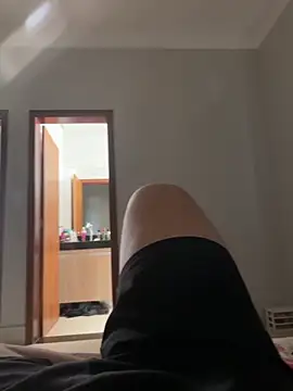 Snapshot of Lucasbb034 chatting on April 2026 04:34:01 PM Lucasbb034 online show from April 2026 04:34:01 PM