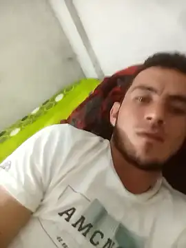 Snapshot of hot_colombian chatting on April 2026 04:01:01 AM hot colombian online show from April 2026 04:01:01 AM