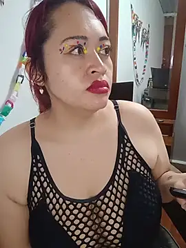 Snapshot of Amaranta-Luque chatting on July 2026 04:11:01 PM Amaranta-Luque online show from July 2026 04:11:01 PM