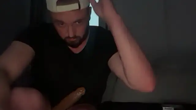 Snapshot of Dopamine35400 chatting on April 2026 05:52:01 AM Dopamine35400 online show from April 2026 05:52:01 AM