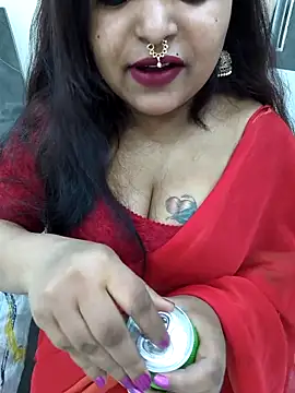 Snapshot of samanatha91 chatting on May 2026 05:43:01 PM samanatha91 online show from May 2026 05:43:01 PM