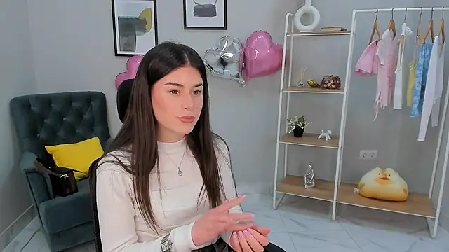 Snapshot of Irine_Genned chatting on April 2026 11:24:01 AM Irine Genned online show from April 2026 11:24:01 AM