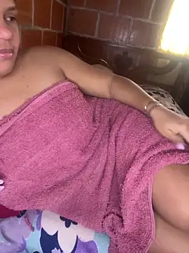 Snapshot of Candelita-hott chatting on May 2026 12:34:02 PM Candelita-hott online show from May 2026 12:34:02 PM