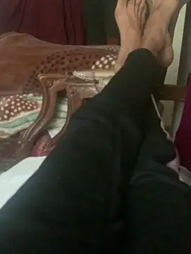 Snapshot of Tasty_Big chatting on April 2026 04:35:01 AM Tasty Big online show from April 2026 04:35:01 AM