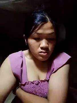 Snapshot of velira- chatting on May 2026 03:50:01 PM velira- online show from May 2026 03:50:01 PM