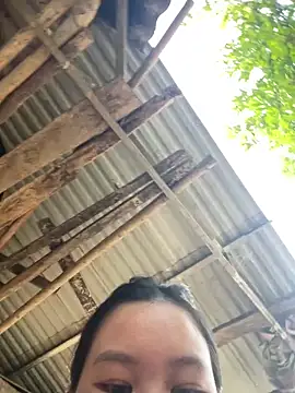 Snapshot of Swan_69 chatting on April 2026 09:59:01 AM Swan 69 online show from April 2026 09:59:01 AM