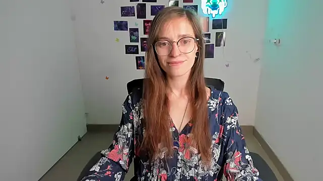 Snapshot of Luna_Tantra chatting on July 2026 04:38:01 PM Luna Tantra online show from July 2026 04:38:01 PM