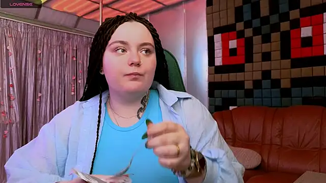 CatherineClaire online show from June 2026 04:40:01 PM