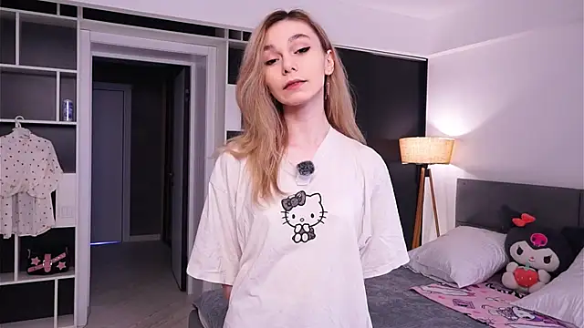 DarlineHoldness online show from April 2026 05:36:01 AM