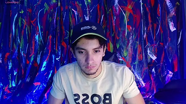 Snapshot of dante_18cm_ chatting on May 2026 12:30:02 AM dante 18cm online show from May 2026 12:30:02 AM