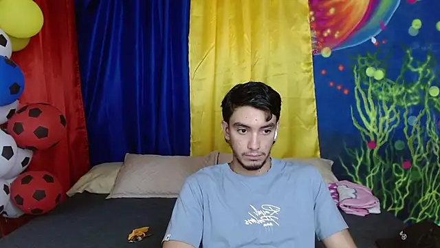 Snapshot of dante_18cm_ chatting on June 2026 01:50:01 PM dante 18cm online show from June 2026 01:50:01 PM