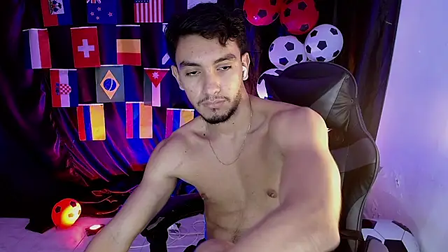 Snapshot of dante_18cm_ chatting on July 2026 02:05:17 AM dante 18cm online show from July 2026 02:05:17 AM